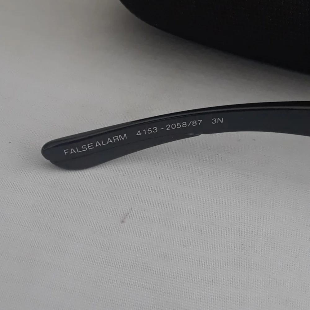 ARNETTE SUNGLASSES. - Picture 4 of 7